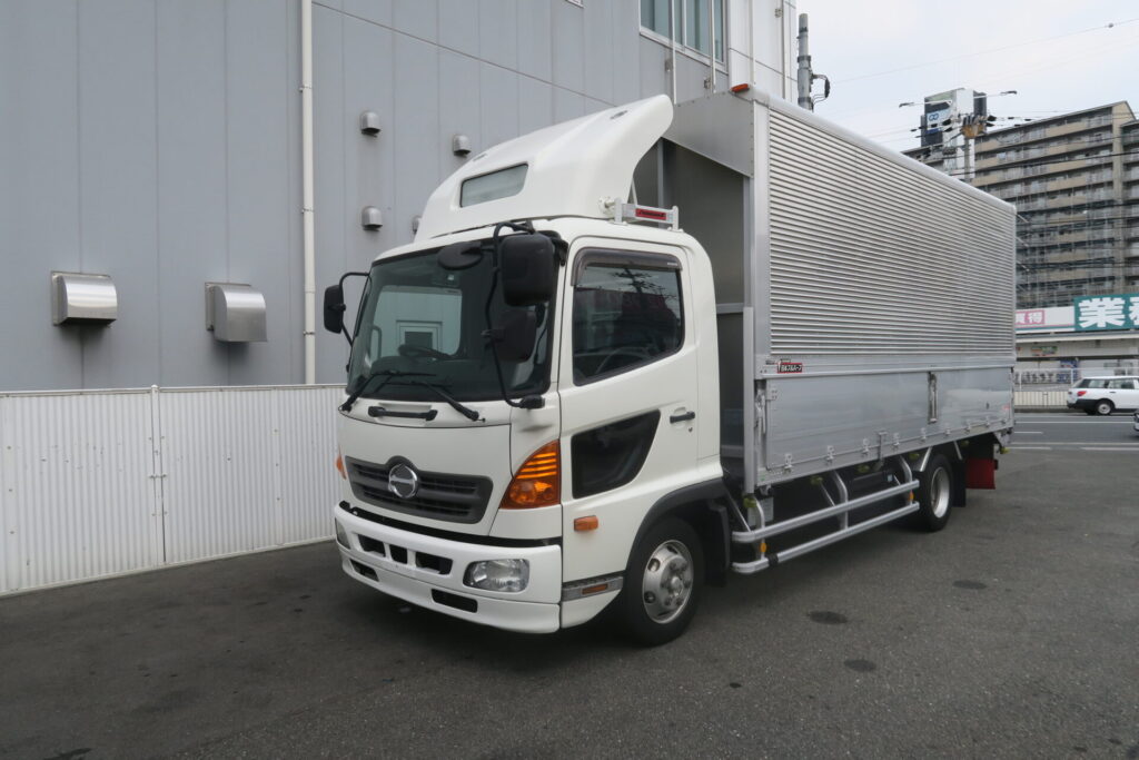 27年  AT車  5.2セミワイド