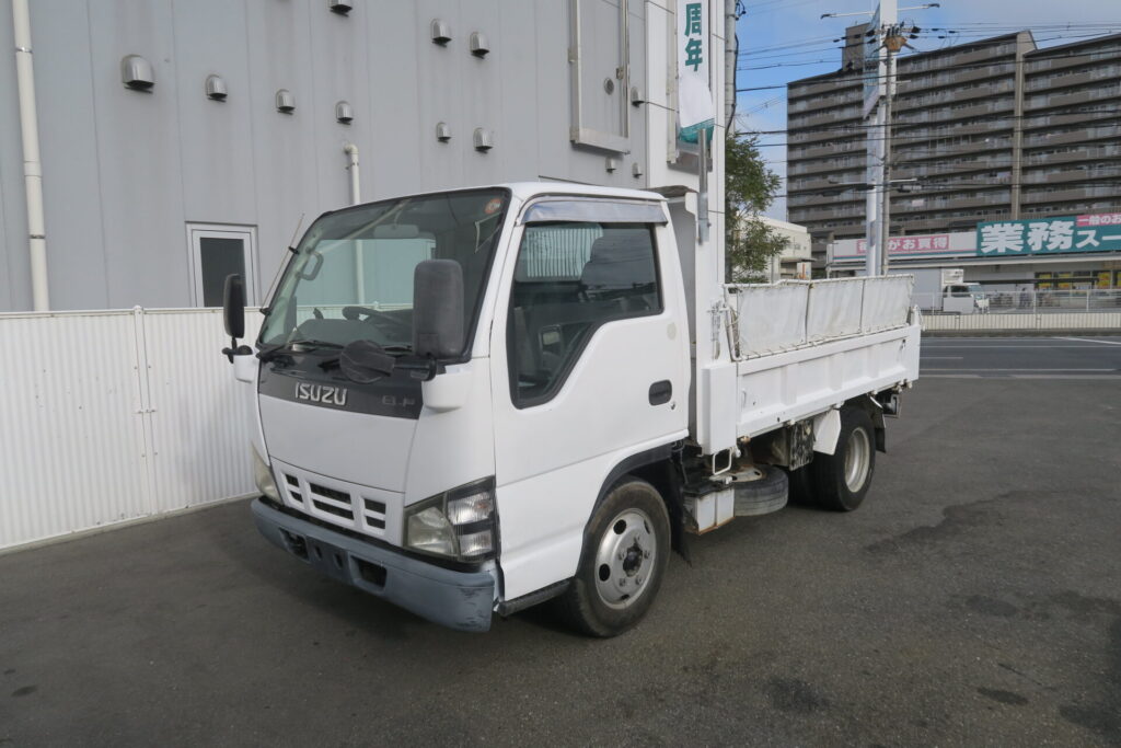 17年  3t積  車検有